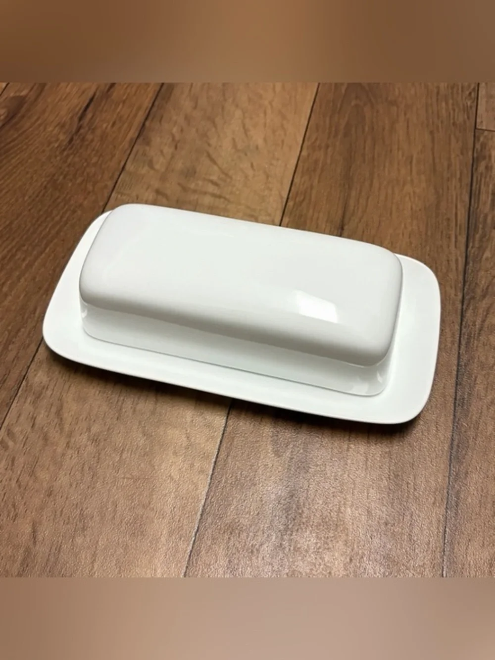 Crate&Barrel White Ceramic Butter Dish